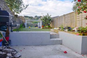 Photo 16- click for photo gallery